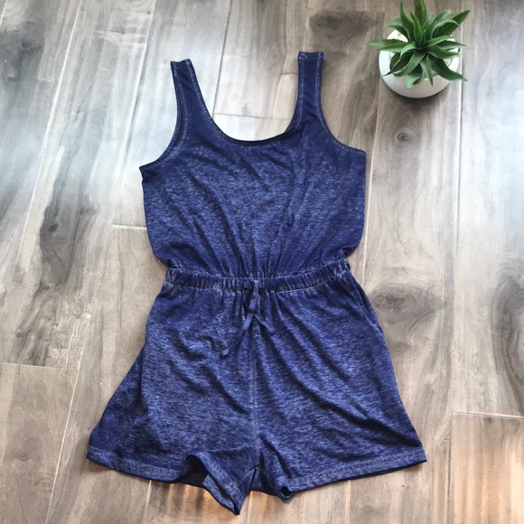 Nova Tops - ☀️NOVA navy blue romper - like NEW